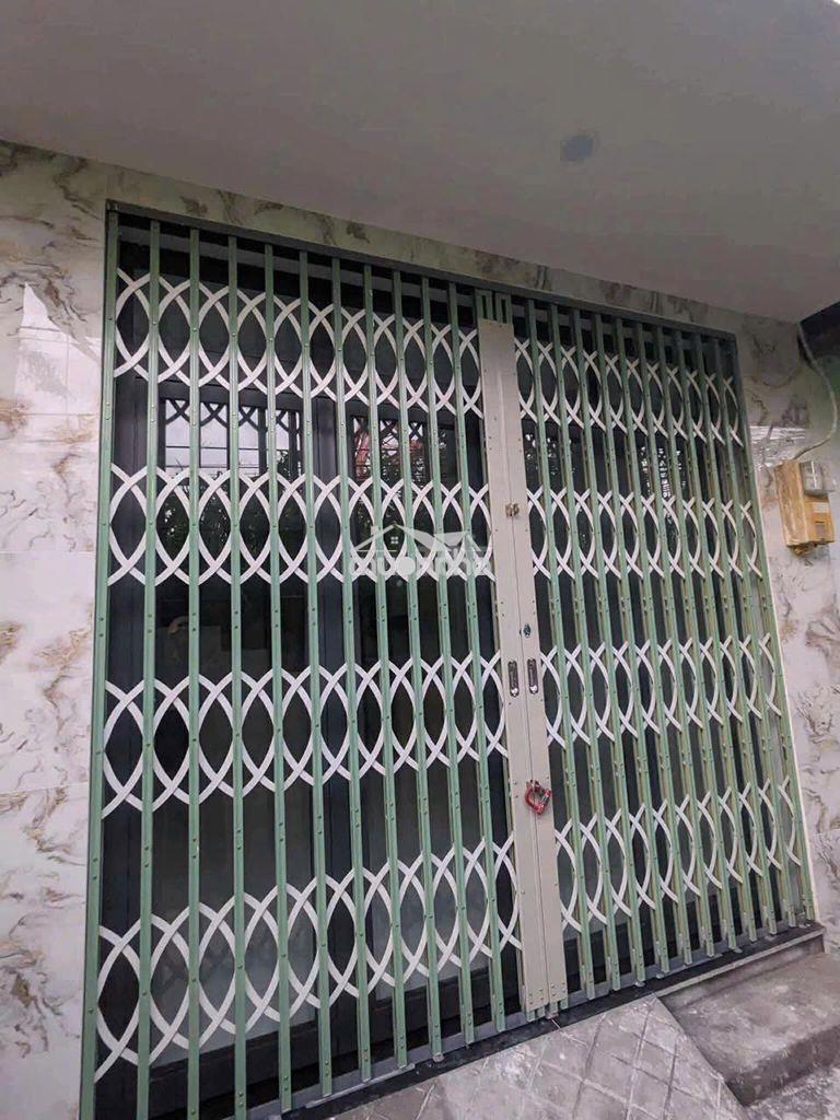 Chính chủ kẹt tiền cần bán gấp giá rẻ 2tỷ1 có bớt lộc