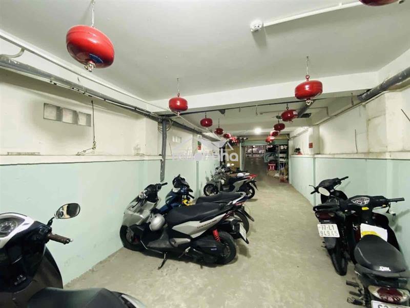 190m2 gấp bán chdv 7 tầng ngang nở hậu 10m+31pn dòng tiền 60tr/th hxh