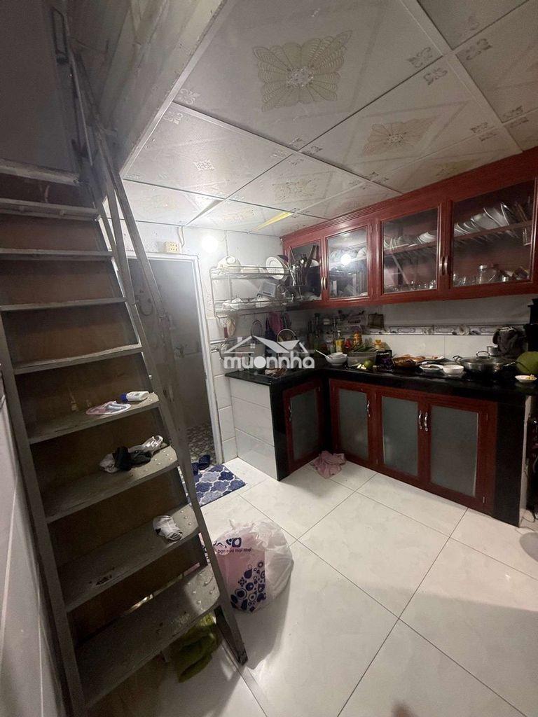 Bán nhà 95m2 chia làm 3 phòng trọ hẻm bà cả 1806 huỳnh tấn phát - Ảnh 2