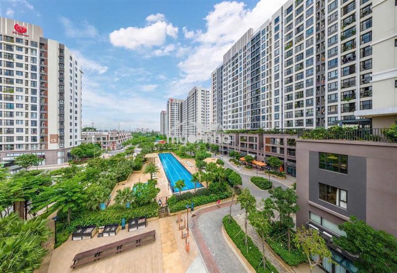 Cần cho thuê căn 2pn-1wc nhà trống, tòa c4, view hồ bơi, 05/11 vào ở