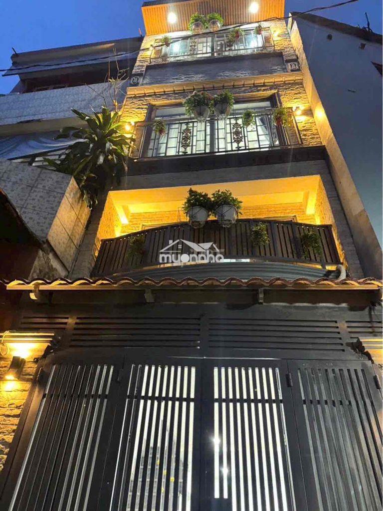 Chỉ 3,x tỷ có nhà 3pn phan đình phùng