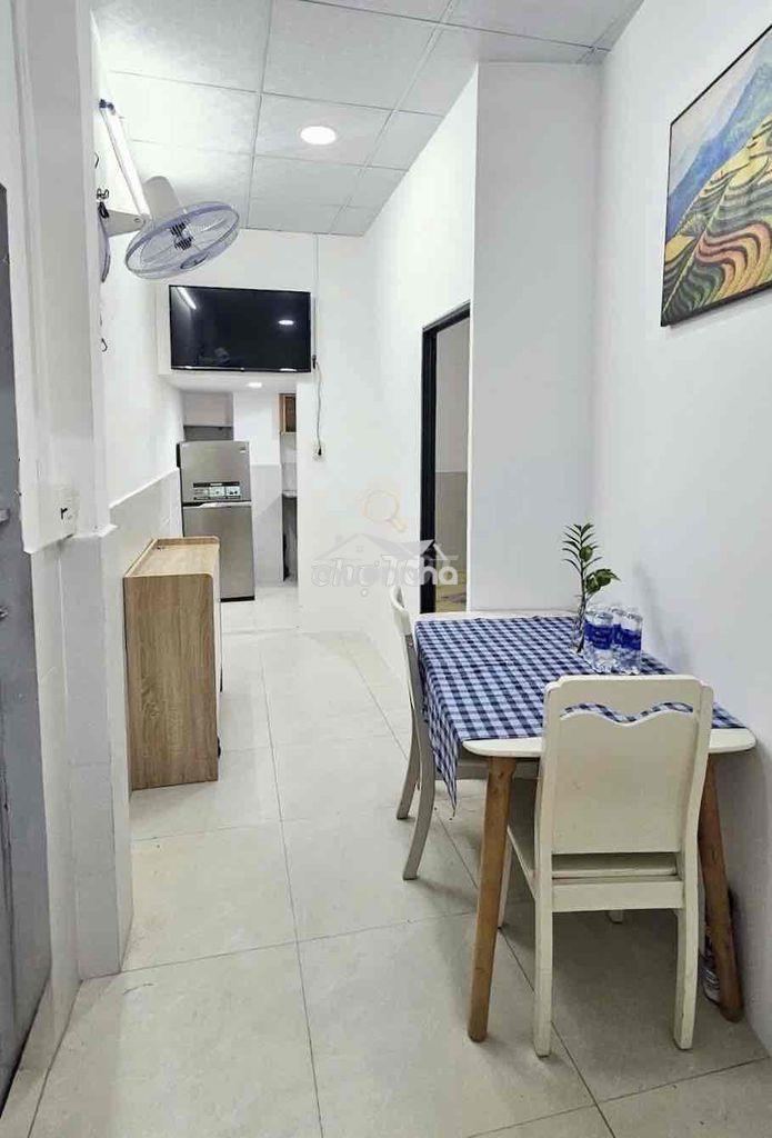 Chdv 2pn mới đẹp - ngay phan đăng lưu, phú nhuận (sát q.1, q.3)