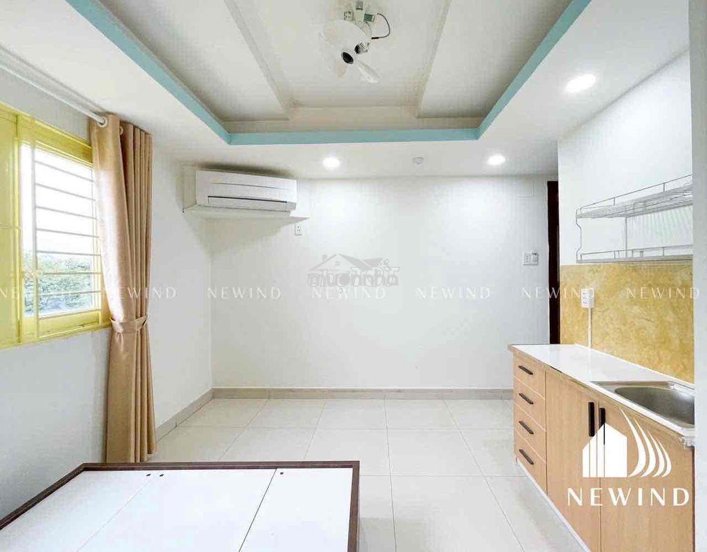Trống sẵn căn hộ thang máy full nội thất sát q1 q5 , thang máy - Ảnh 4