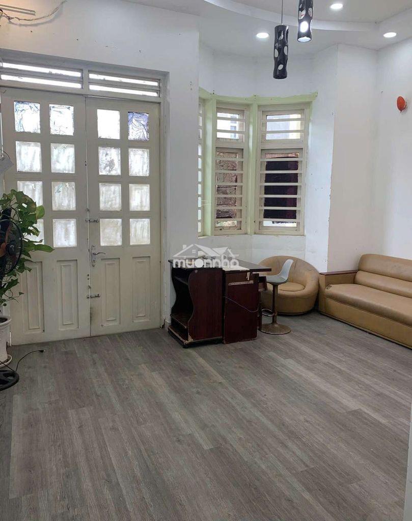 Sang chdv 8pn,3 lầu, giá thuê 12tr, lợi nhuận 11tr, ký công chứng - Ảnh 2