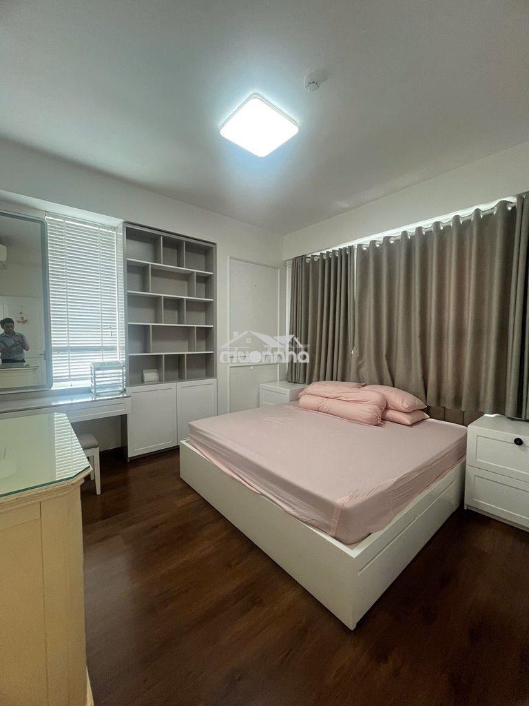 Saigon mia cho thuê căn gốc nội thất luxury hướng sông mát mẻ - Ảnh 2