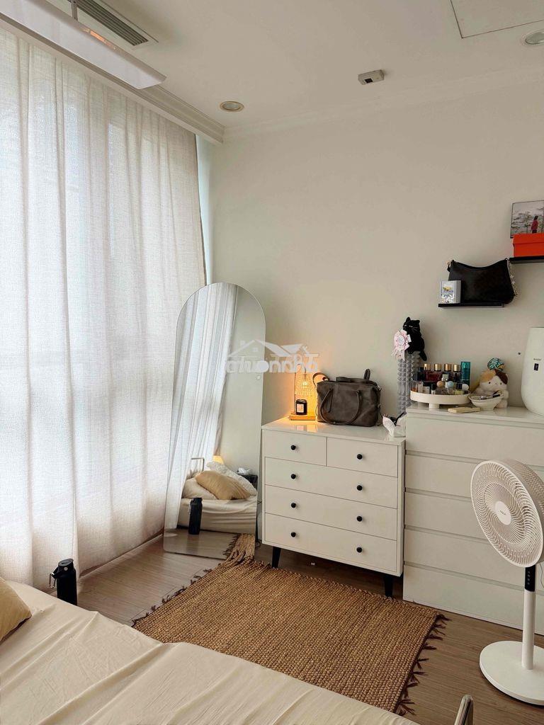 Chính chủ - căn hộ 1 phòng ngủ ngay lanmark 81 - vinhomes central park - Ảnh 3