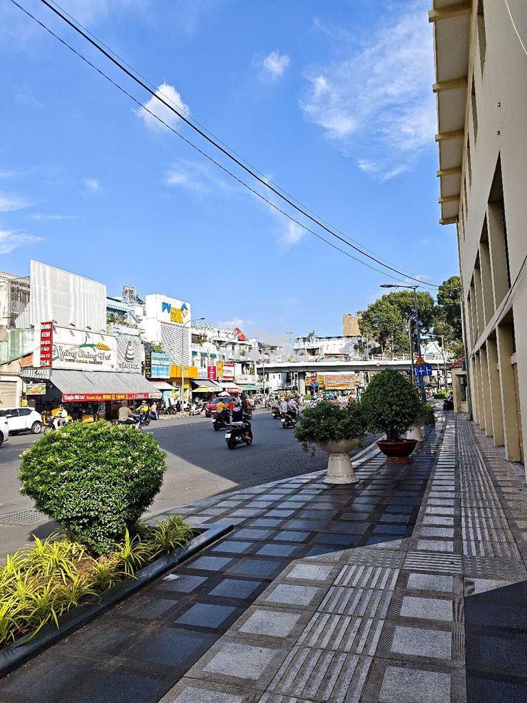 Nhà cấp 4 q10 5 tỷ dtsd 70m2