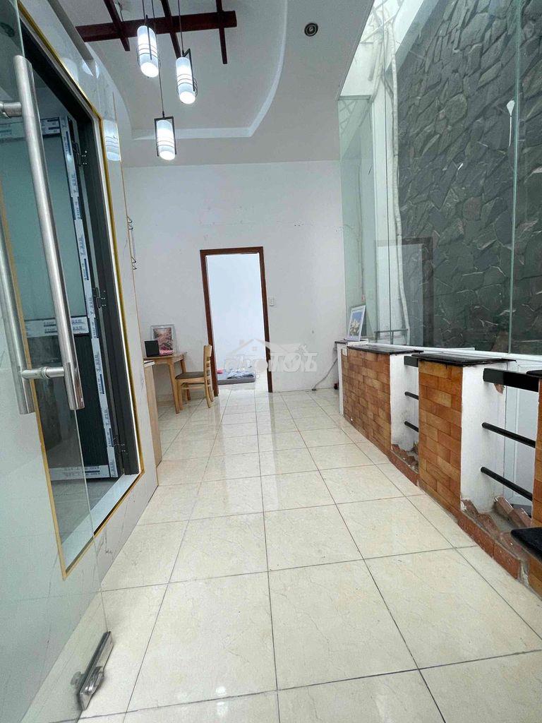 Chdv phòng rộng hơn 35m - Ảnh 3