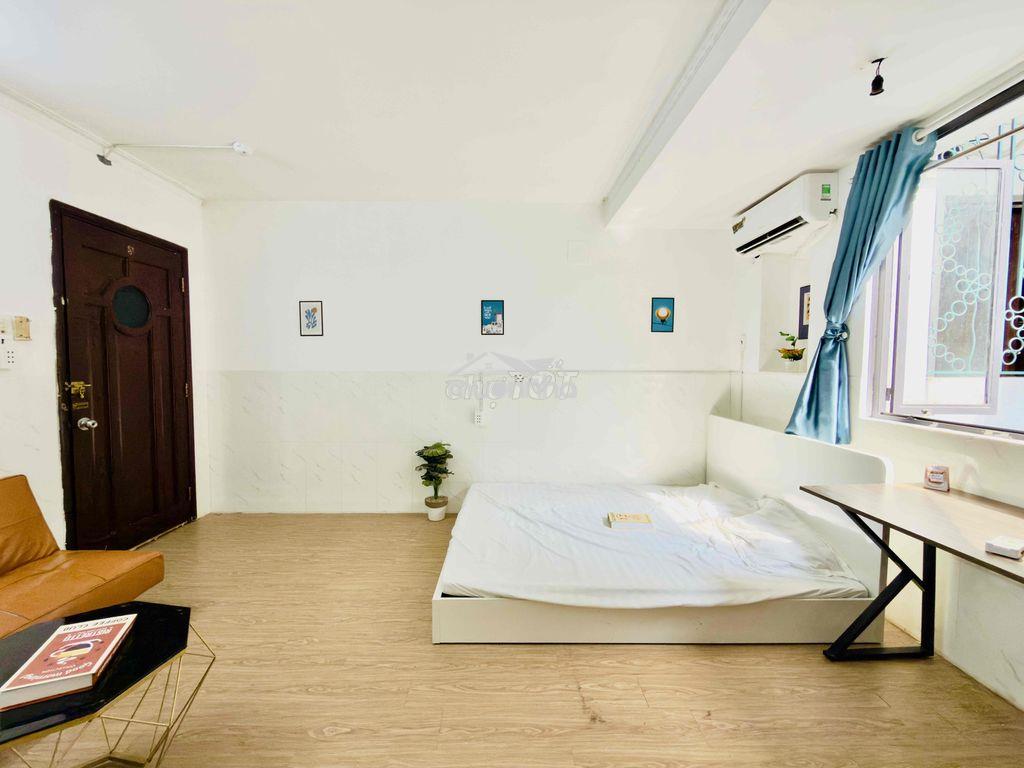 Studio ngay vòng xoay lê đại hành - Ảnh 3