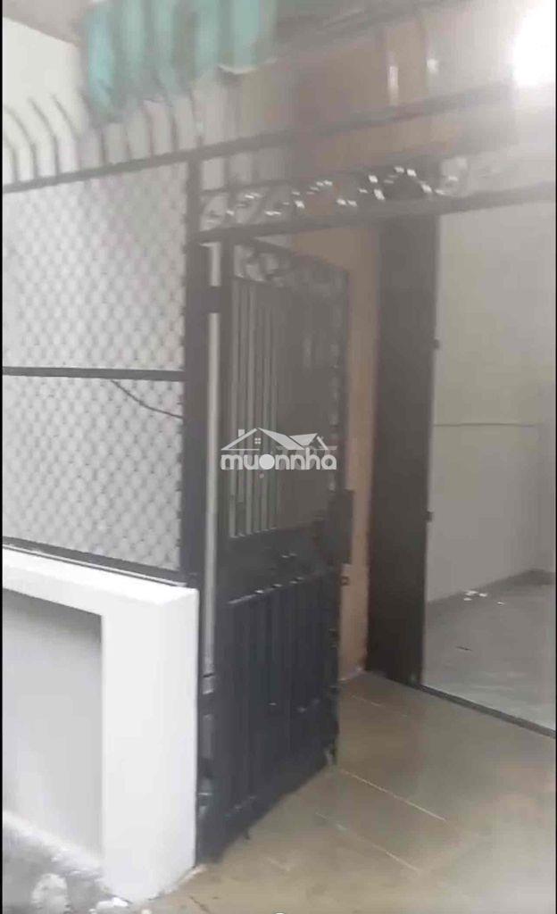 Cho thuê nhà nguyên căn tại đường trịnh đình trọng - Ảnh 2