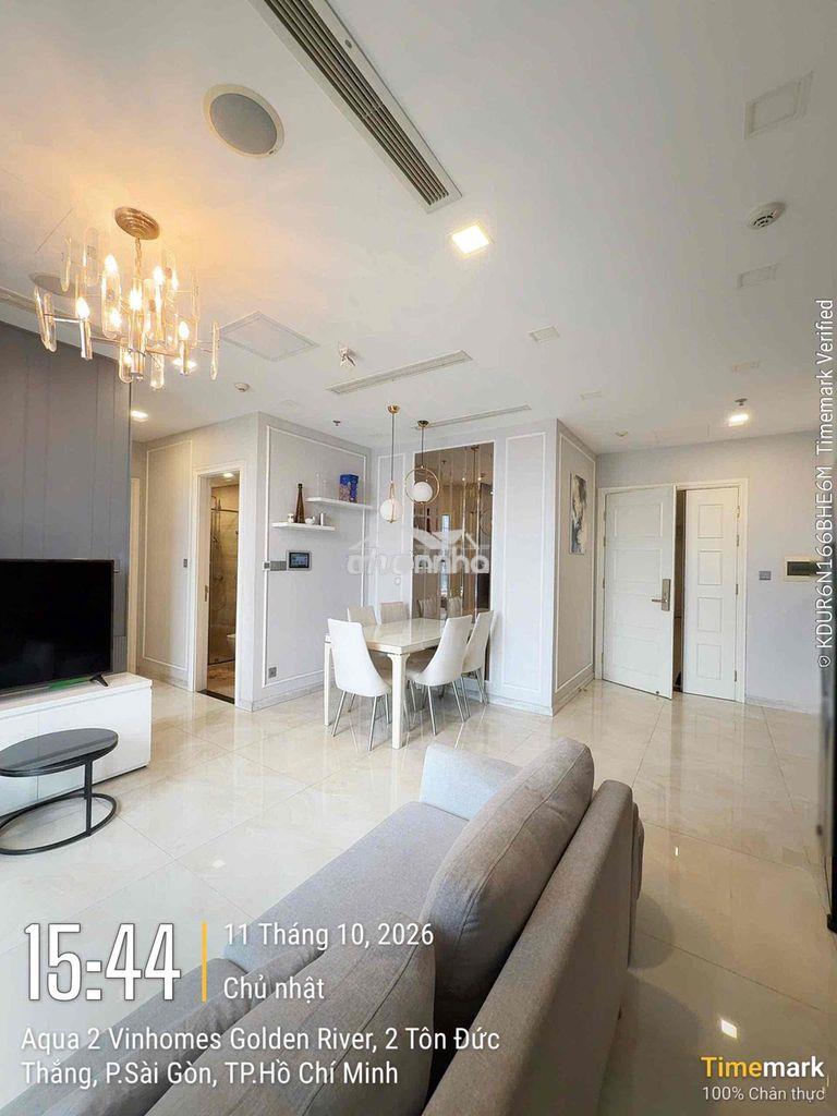 Chính chủ cần cho thuê căn hộ vinhomes ba son 2pn nội thất cao cấp.