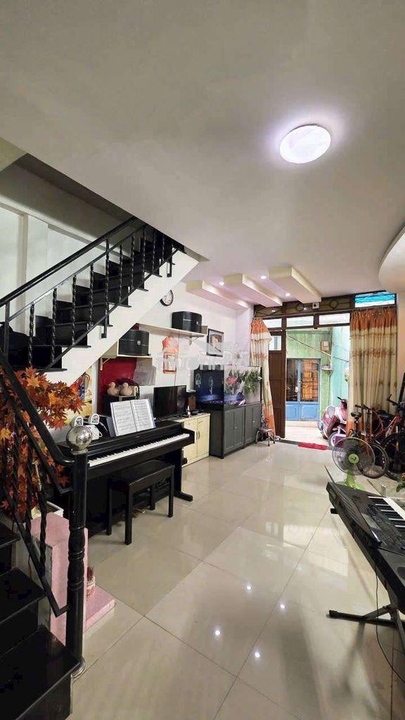 Nhà kiên cố , sát mặt tiền ( vòng xoay lê đại hành ) giá 5,5 tỷ tl - Ảnh 3